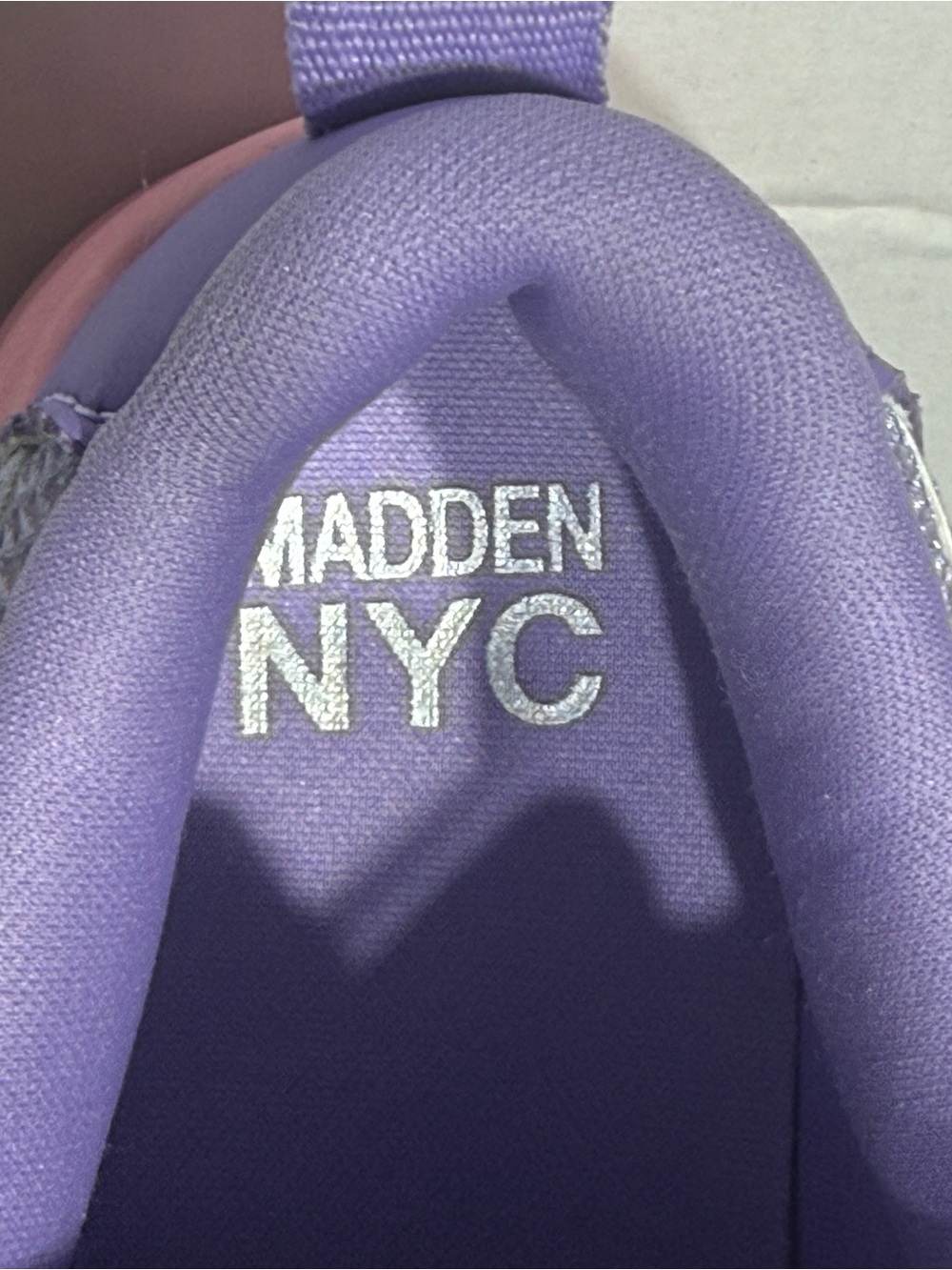 Steve Madden NYC Kids Tennis Shoe Sz 13 Pink, Purple, White - Picture 3 of 8